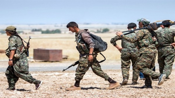 موسكو: مستشارون  روس دربوا القوات الكردية في سوريا