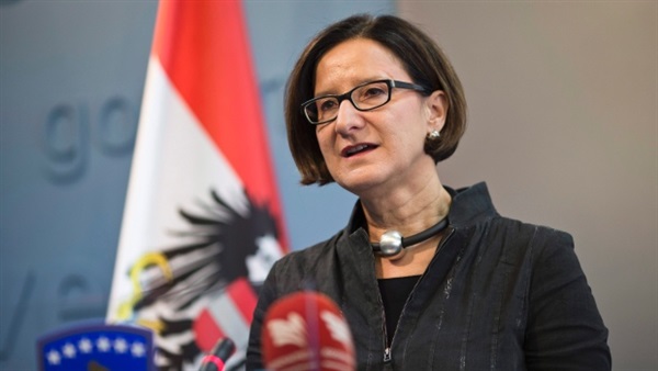 وزيرة داخلية النمسا تطالب بإنشاء هيئة معنية بتبادل المعلومات الاستخبارية