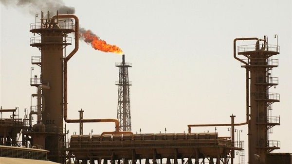 السعودية تستعد لتجميد إنتاج النفط