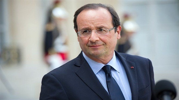 أولاند ورئيس وزراء التشيك يطالبان برد أوروبي عقب هجمات بروكسل أولاند ورئيس وزراء التشيك يطالبان برد أوروبي عقب هجمات بروكسل