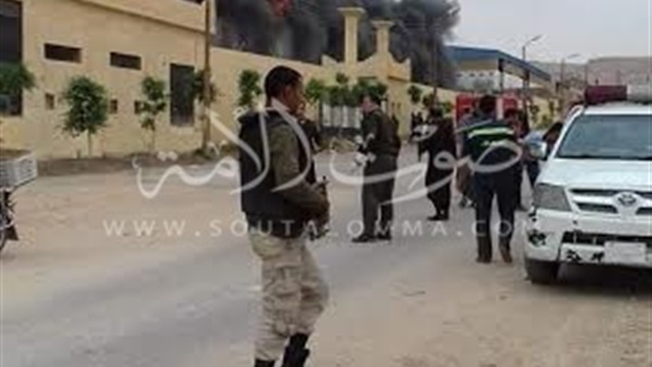 «صحة سوهاج» لا إصابات فى حريق مصنع الهلال والنجمة «صحة سوهاج» لا إصابات فى حريق مصنع الهلال والنجمة