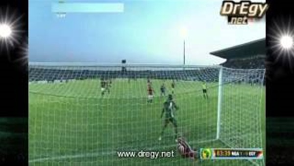 بالفيديو.. حماده طلبه ينقذ المنتخب من الهدف الثاني