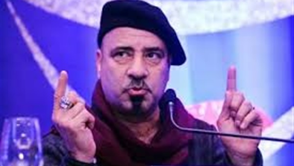 «سعد» يسخر من دوللى وحجاج عبد العظيم ضيفا «وش السعد»