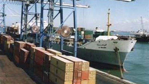 «النقل»: استمرار العمل بالموانئ رغم سوء الطقس «النقل»: استمرار العمل بالموانئ رغم سوء الطقس