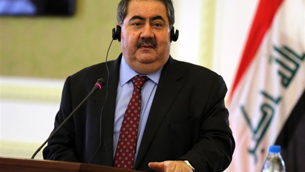 وزير المالية العراقي يبحث مع السفير الأمريكي مشروعات الكهرباء