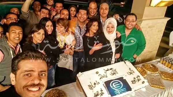 طارق صبري ينشر صور لـمسلسل «الكيف» طارق صبري ينشر صور لـمسلسل «الكيف»