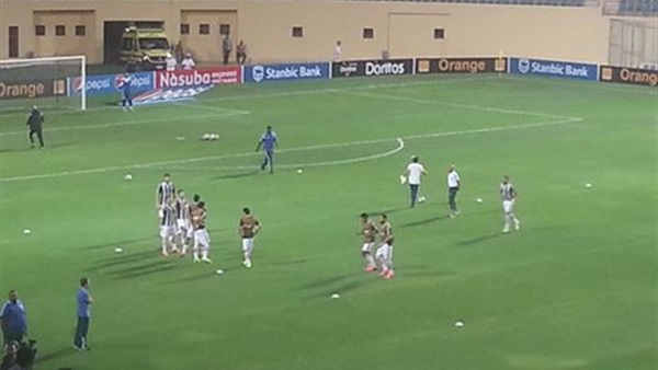 الجماهير تشعل حماس نجوم الزمالك في الإحماء  