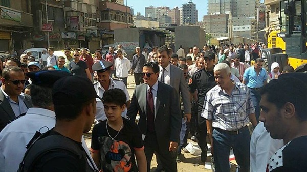 بالصور..محافظ الإسكندرية يزيل إشغالات شارع المعهد الديني بالصور..محافظ الإسكندرية يزيل إشغالات شارع المعهد الديني