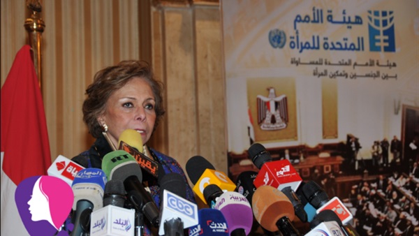 بالفيديو.. "قومي المرأة" ينظم مؤتمرا جماهيرا لتوعية الناخبات بعملية التصويت بالفيديو.. "قومي المرأة" ينظم مؤتمرا جماهيرا لتوعية الناخبات بعملية التصويت