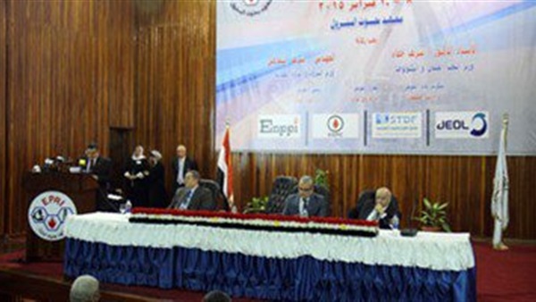 افتتاح أعمال المؤتمر التاسع عشر للبترول بجامعة الإسكندرية افتتاح أعمال المؤتمر التاسع عشر للبترول بجامعة الإسكندرية
