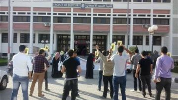 كليات جامعة قناة السويس تتنافس على كأس إتحاد الطلاب كليات جامعة قناة السويس تتنافس على كأس إتحاد الطلاب