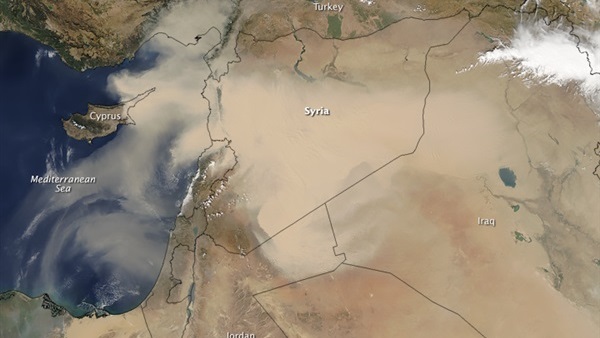 إرتباك فى البحر الأحمر بعد تجدد نشاط العاصفة الرملية 