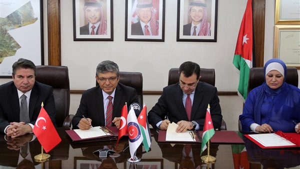 الأردن وتركيا يوقعان 10 اتفاقيات لتعزيز التعاون المشترك الأردن وتركيا يوقعان 10 اتفاقيات لتعزيز التعاون المشترك