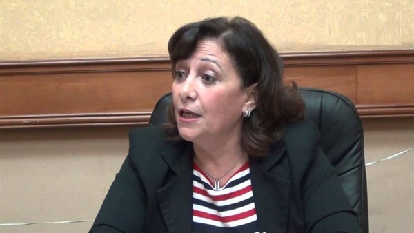 «النقل» تحيل المتسببين فى تصادم قطارين بمحطة مصر للتحقيق «النقل» تحيل المتسببين فى تصادم قطارين بمحطة مصر للتحقيق