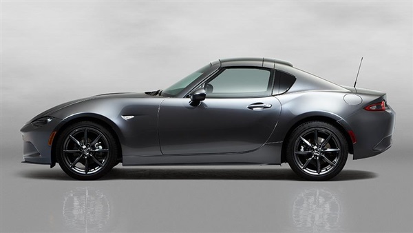 بالصور.. «مازدا» تطرح سيارتها الرياضية «MX-5 RF» بمعرض نيويورك بالصور.. «مازدا» تطرح سيارتها الرياضية «MX-5 RF» بمعرض نيويورك