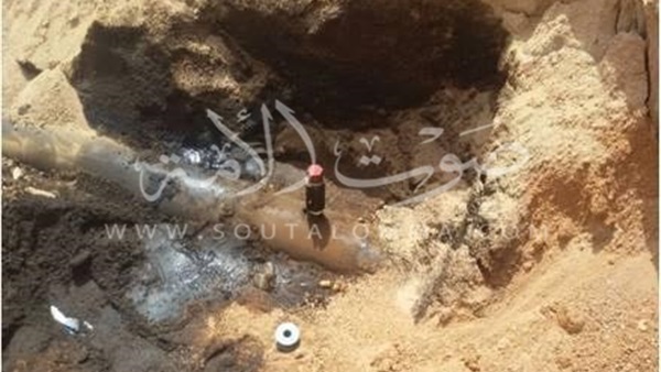بالصور.. مجهولين يحطمون خط بترولى بالبحر الأحمر بالصور.. مجهولين يحطمون خط بترولى بالبحر الأحمر