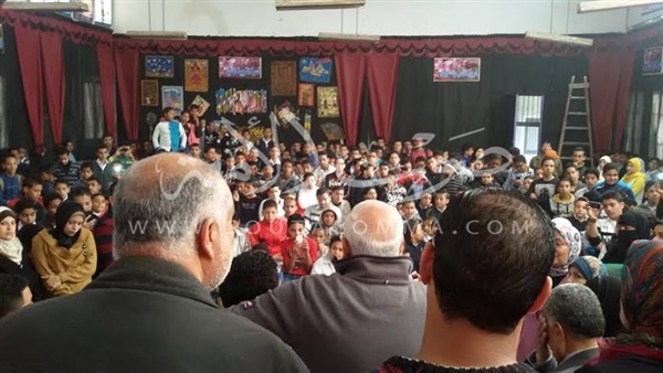 بالصور.. محافظ بورسعيد يزور مدرسة أحمد شوقى بالصور.. محافظ بورسعيد يزور مدرسة أحمد شوقى