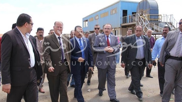بالصور.. محافظ بني سويف يتفقد مصنع لتدوير القمامة بالصور.. محافظ بني سويف يتفقد مصنع لتدوير القمامة