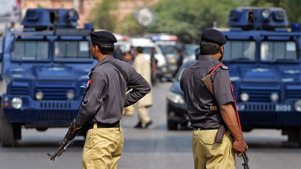 تجدد الاشتباكات في باكستان بين الشرطة وأنصار "ممتاز قادري"