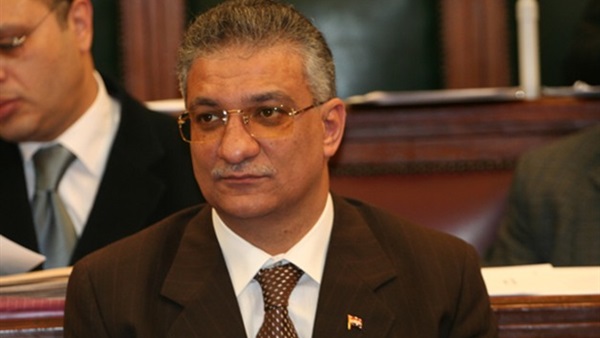 زكى بدر وعصام فايد ومجموعة من الوزراء فى زيارة الاسماعيلية.. اليوم زكى بدر وعصام فايد ومجموعة من الوزراء فى زيارة الاسماعيلية.. اليوم