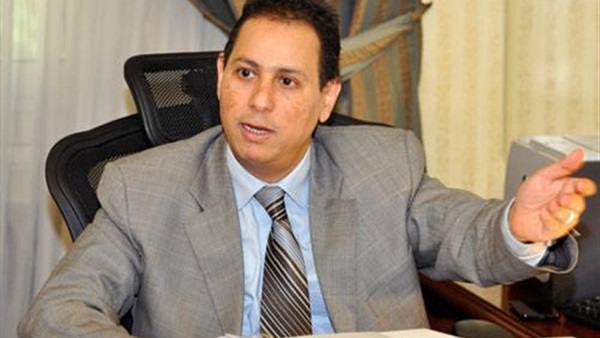 رئيس البورصة يشيد بقرارات «المركزي» لإصلاح منظومة سعر الصرف رئيس البورصة يشيد بقرارات «المركزي» لإصلاح منظومة سعر الصرف