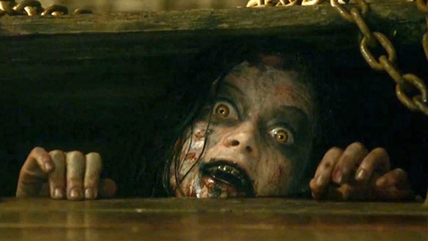 بالفيديو والصور.. سخرية من فيلم «Evil Dead» بعد عرضه بالفيديو والصور.. سخرية من فيلم «Evil Dead» بعد عرضه