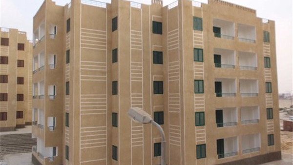 عبدالشافى: استغلال تجار العقارات يعيد الركود بعد انتعاشة انخفاض الجنيه عبدالشافى: استغلال تجار العقارات يعيد الركود بعد انتعاشة انخفاض الجنيه