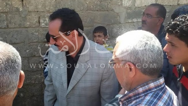 بالصور..«طه» يتفقد كوبري «المحلة – كفر الشيخ» بعد الانهيار بالصور..«طه» يتفقد كوبري «المحلة – كفر الشيخ» بعد الانهيار