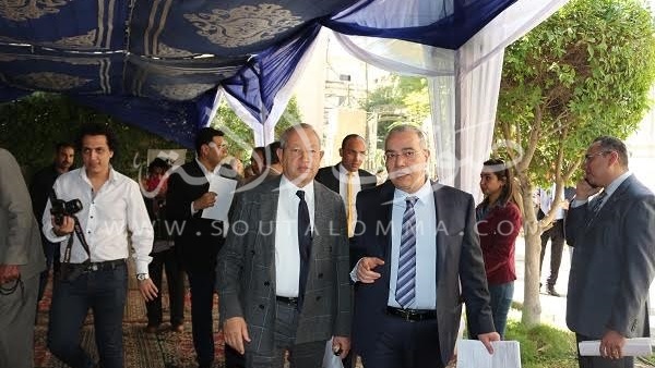 بالصور.. بدء أعمال المؤتمر العام لحزب «المصريين الأحرار» بحضور «ساويرس»