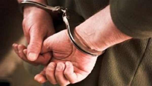 سقوط تشكيل عصابى لسرقة المواطنين بالاكراه فى قبضة مباحث أكتوبر سقوط تشكيل عصابى لسرقة المواطنين بالاكراه فى قبضة مباحث أكتوبر