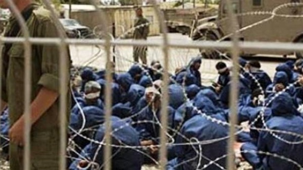 إسرائيلية متحولة جنسيا تطالب بوضعها في سجن النساء