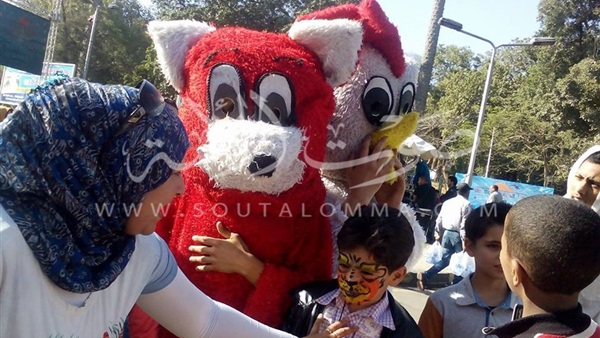 بالصور.. عروض مسرحية بـ«النهضة» في عيد الجيزة القومي