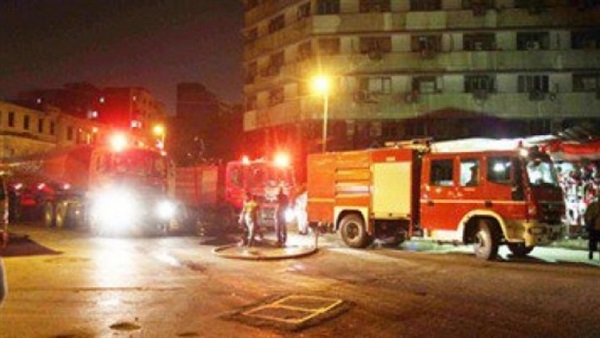 «الحماية المدنية»: الدفع بـ6 سيارات للسيطرة على حريق وسط البلد