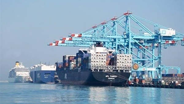 ميناء الإسكندرية يستقبل العبارة «جراد بريتيجنا»