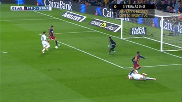 «برشلونة» يهدر فرصة هدف في شباك مدريد