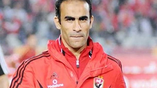 عبد الحفيط يجري المحاولات الأخيرة لسفر حسين السيد عبد الحفيط يجري المحاولات الأخيرة لسفر حسين السيد