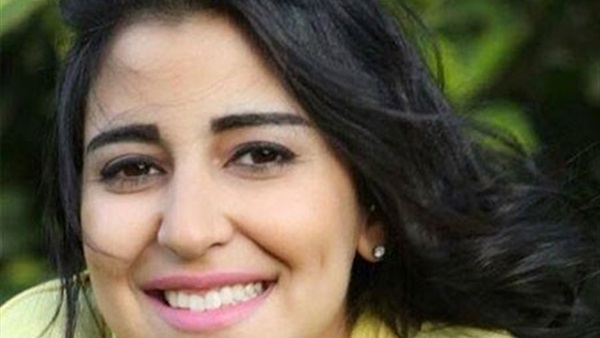 علياء عساف عقب طلاقها : «متخديش الي ينزلك بدون هدوم»