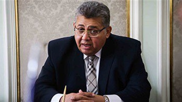 «أبو المجد»: البدء فى انطلاق مشروع القوافل الطلابية بجامعة المنيا «أبو المجد»: البدء فى انطلاق مشروع القوافل الطلابية بجامعة المنيا