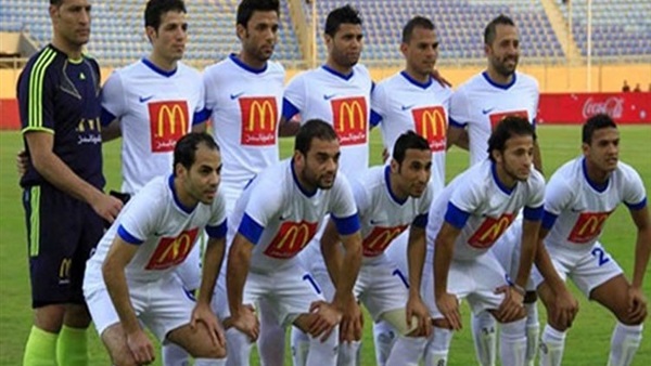 سيسيه يحرز الهدف الثاني للشرطة في شباك الأهلي سيسيه يحرز الهدف الثاني للشرطة في شباك الأهلي