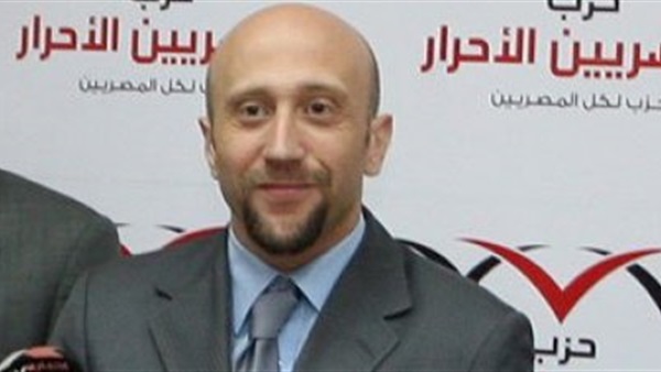 بالأسماء.. «دعم مصر» يتوافق حول مرشحي 3 لجان نوعية بالأسماء.. «دعم مصر» يتوافق حول مرشحي 3 لجان نوعية