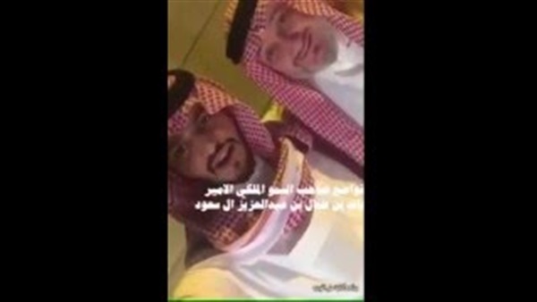 بالفيديو.. رد فعل الأمير خالد بن طلال بعد توقيف شاب له