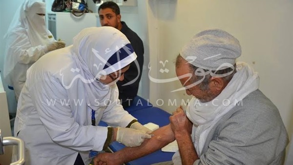 بالصور.. قافلة فيروس«سى» تفحص 3آلاف شخص بسيدى سالم بالصور.. قافلة فيروس«سى» تفحص 3آلاف شخص بسيدى سالم