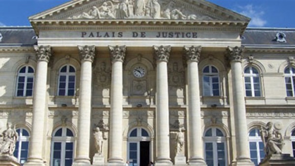 القضاء الفرنسي يفتح تحقيقا مبدئيا بعد تسريب "وثائق بنما"