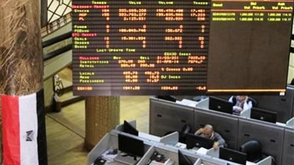 مؤشر مدراء المشتريات بمصر يتراجع لأدنى مستوى في 31 شهرًا مؤشر مدراء المشتريات بمصر يتراجع لأدنى مستوى في 31 شهرًا