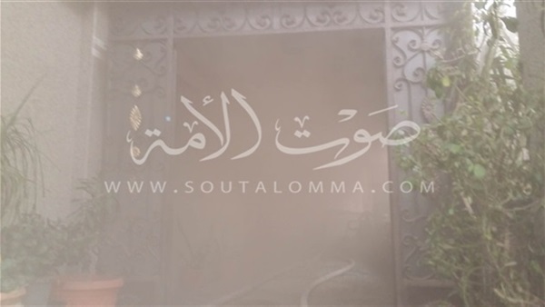 بالصور.. حالات اختناق بين العاملين في احتراق استوديو «سيمس» بالصور.. حالات اختناق بين العاملين في احتراق استوديو «سيمس»