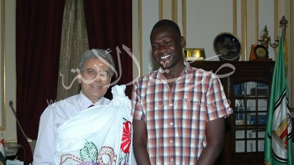 بالصور.. «جابر نصار» لطلاب جنود السودان:«أنا بحبكم» بالصور.. «جابر نصار» لطلاب جنود السودان:«أنا بحبكم»