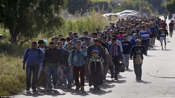 استمرار تدفق اللاجئين السوريين إلى الأراضي الأردنية