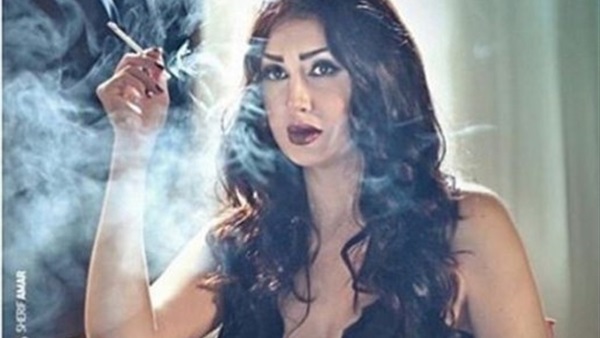 5 أفلام تزين موسم «شم النسيم».. «اللى أختشوا ماتو» أبرزهم بطولة الفنانة «مروى».. «حسن وبقلظ» للكوميدىانى «على ربيع».. «قبل زحمه الصيف» للنجمة «هنا شيحة».. وتتزيل القائمة « الباب يفوت أمل» 5 أفلام تزين موسم «شم النسيم».. «اللى أختشوا ماتو» أبرزهم بطولة الفنانة «مروى».. «حسن وبقلظ» للكوميدىانى «على ربيع».. «قبل زحمه الصيف» للنجمة «هنا شيحة».. وتتزيل القائمة « الباب يفوت أمل»