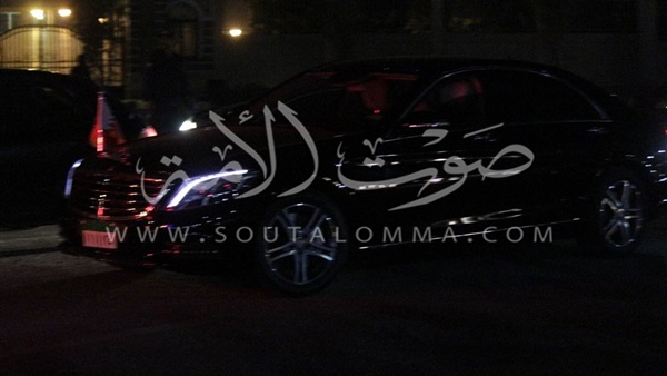 بالصور.. سفير البحرين يقدم واجب العزاء لأسرة «اليزل» بالصور.. سفير البحرين يقدم واجب العزاء لأسرة «اليزل»