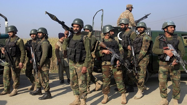 الجيش الباكستاني يشن هجوما جديدا في ولاية البنجاب الجيش الباكستاني يشن هجوما جديدا في ولاية البنجاب